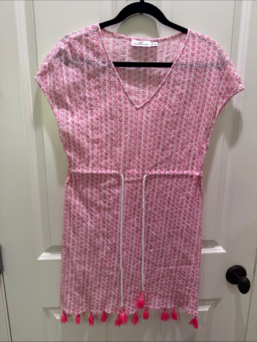 Vineyard Vines Pink and White Printed Top with Whale Logo